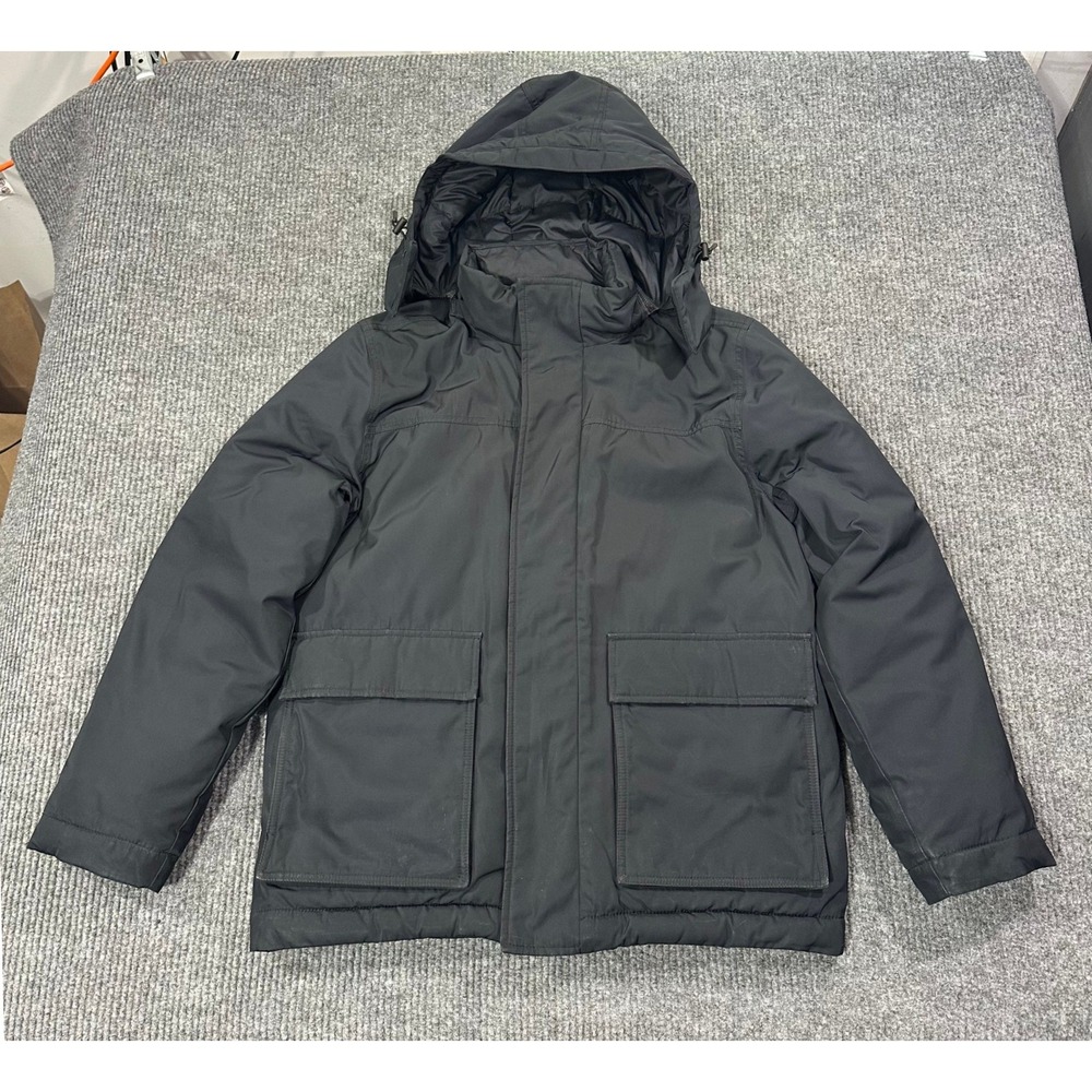 Everlane ReNew Short Parka Mens Large Black PrimaLoft Hooded Jacket Winter Coat